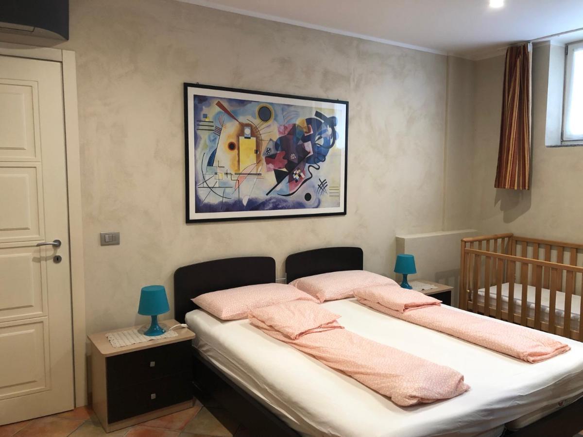 Montegrosso dʼAstiLa Casa Bluアパートメント エクステリア 写真